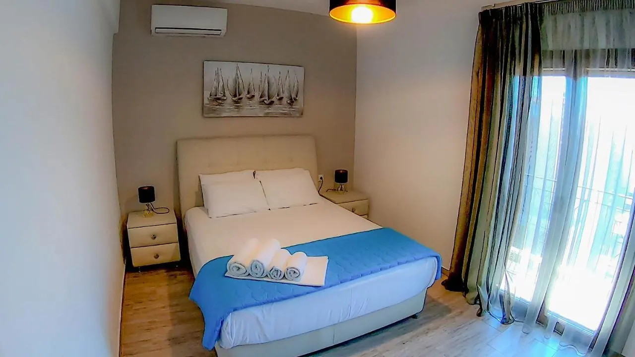 Antony'S Luxury Apartments Nikiti  Grecia
